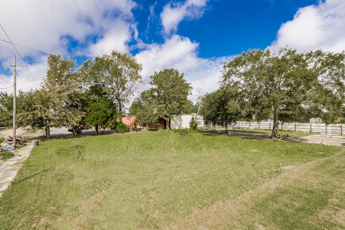 Mid-City Redevelopment Opportunity!: 2008 North St, Baton Rouge, LA 70802
